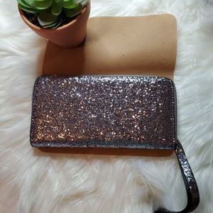 Silver Glitter Explosion Full Zipper Wristlet Wallet NWOT
